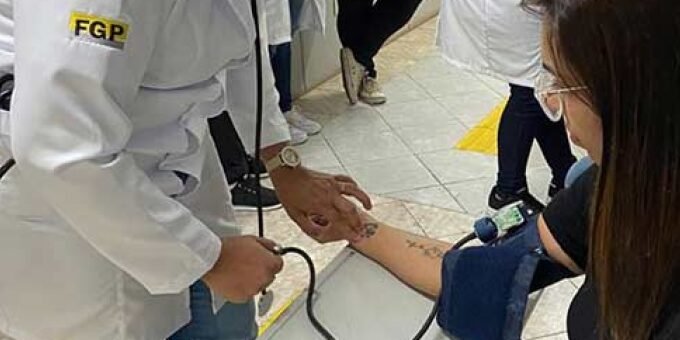 Curso de Enfermagem foca dia a dia da profissão