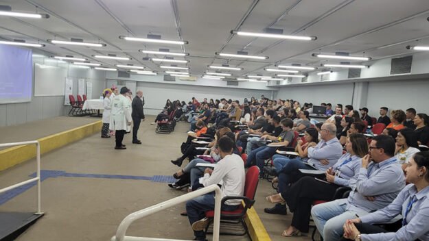 Congresso do Projeto Integrador lota auditório para noite de conhecimento